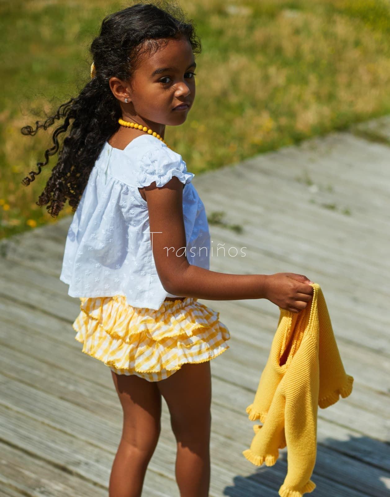 CONJUNTO BRAGUITA Y BLUSA CON CHAQUETA KITTIE LA MARTINICA 2025 - Imagen 3